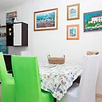 Apartamento By The Sea Grebastica, Sibenik - 461 Grebaštica