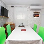 Apartamento By The Sea Grebastica, Sibenik - 461