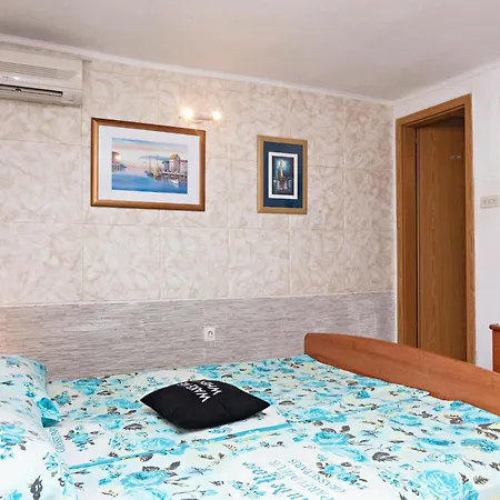 By The Sea Grebastica, Sibenik - 461 * Grebaštica