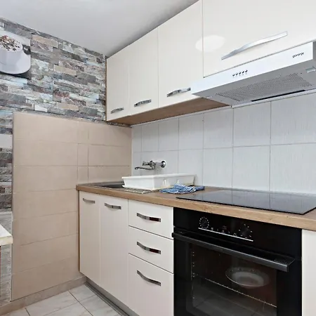 Apartments By The Sea Grebastica, Sibenik - 461