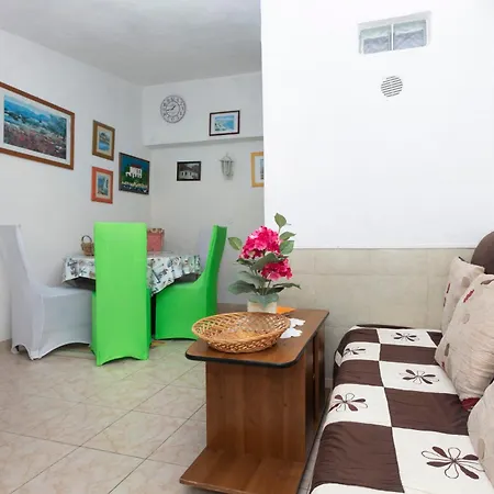 By The Sea Grebastica, Sibenik - 461 *