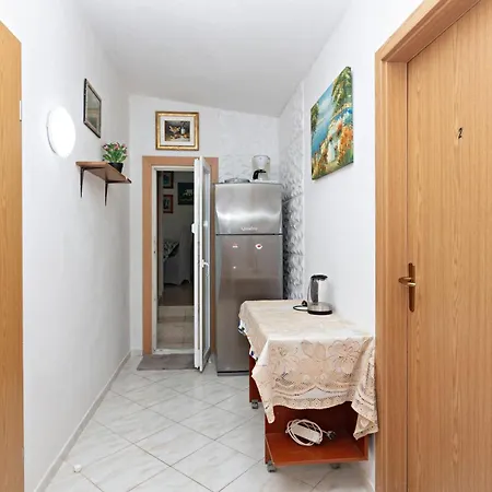 Apartman By The Sea Grebastica, Sibenik - 461 *