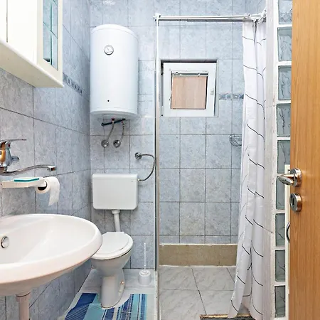 Apartman By The Sea Grebastica, Sibenik - 461 Grebaštica